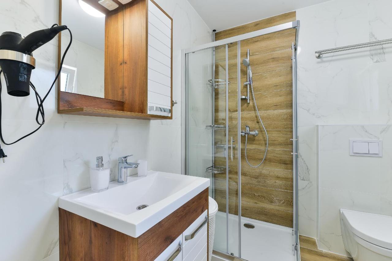 Cascada With Private Jacuzzi And Private Parking Villa *
