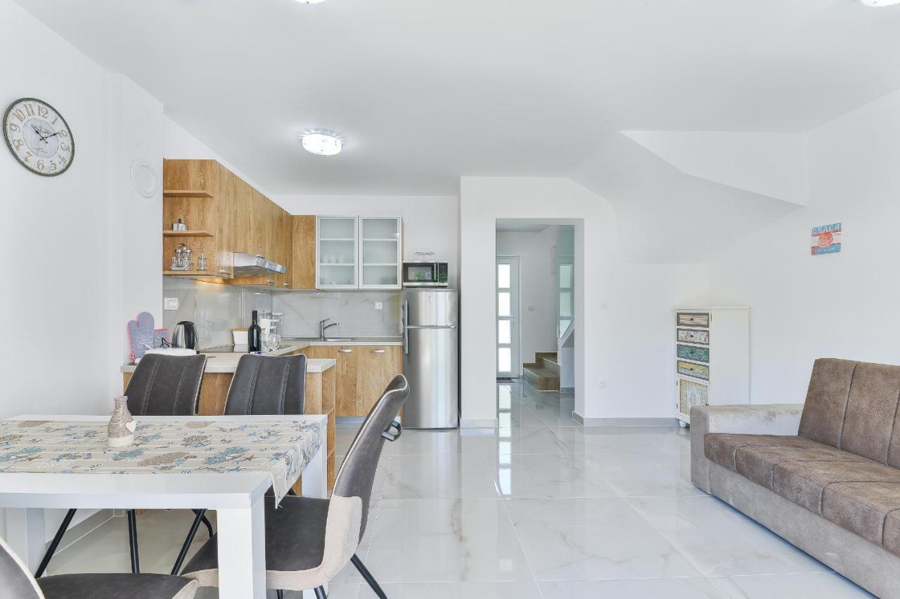 Cascada With Private Jacuzzi And Private Parking Villa *