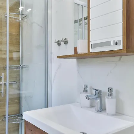 Cascada Villas With Private Jacuzzi And Private Parking Starigrad Paklenica Exterior foto