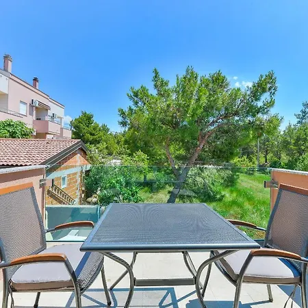 Cascada Villas With Private Jacuzzi And Private Parking Starigrad Paklenica Exterior foto